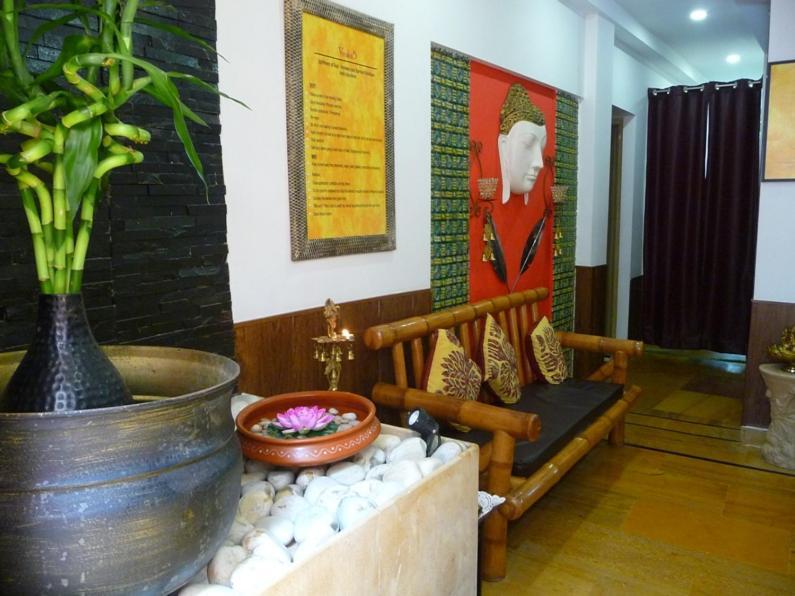 Готель Veda5 Ayurveda & Yoga Retreat Рішикеш Екстер'єр фото